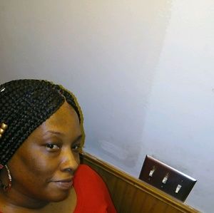 Meet your Posher, Tanisha